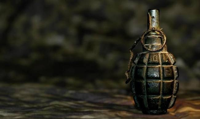 Πανικός στη Θεσσαλονίκη: Χειροβομβίδα σε σπίτι στο Πανόραμα